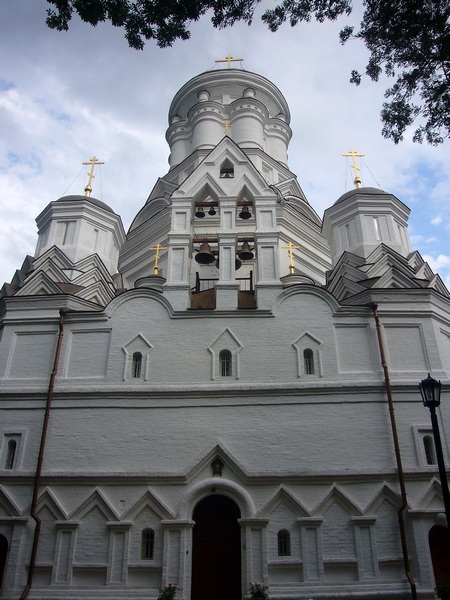 Храм возле Голосова оврага