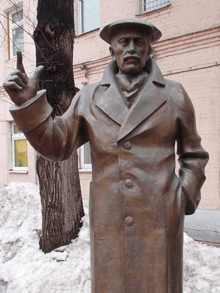 Вахтанг Кикабидзе