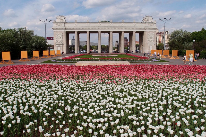 Главный вход Парка Горького