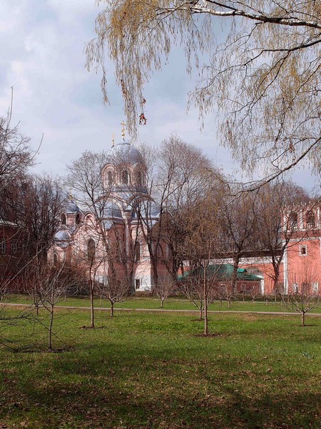 Территория обители