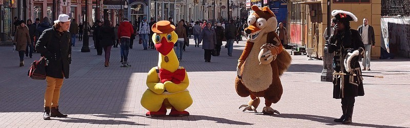Ростовые куклы на Старом Арбате